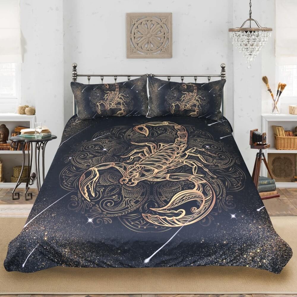 Golden Scorpion Bedding Set