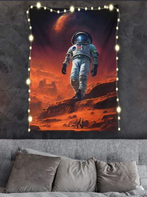 giant-astronaut-mars